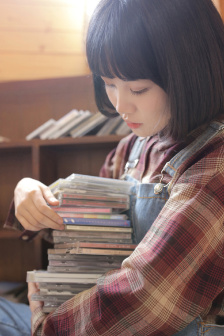 大龄剩女找小伙解决需求